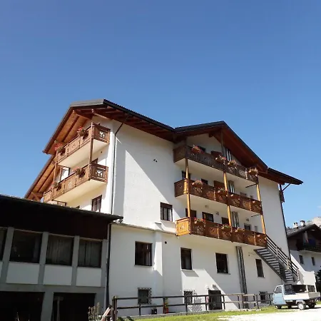 Felice Hotel 2*